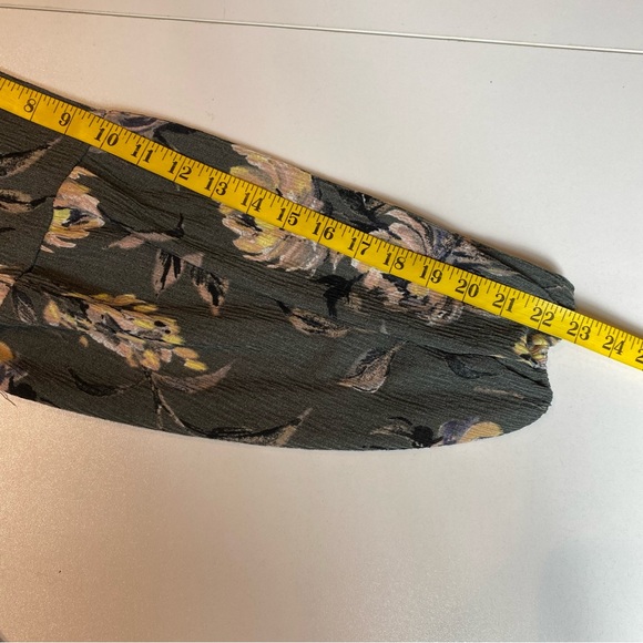 Maurices Womens Kimono Cardigan Bishop Sleeve Gray Floral Boho Lace Trim Sz 2X - Picture 8 of 8